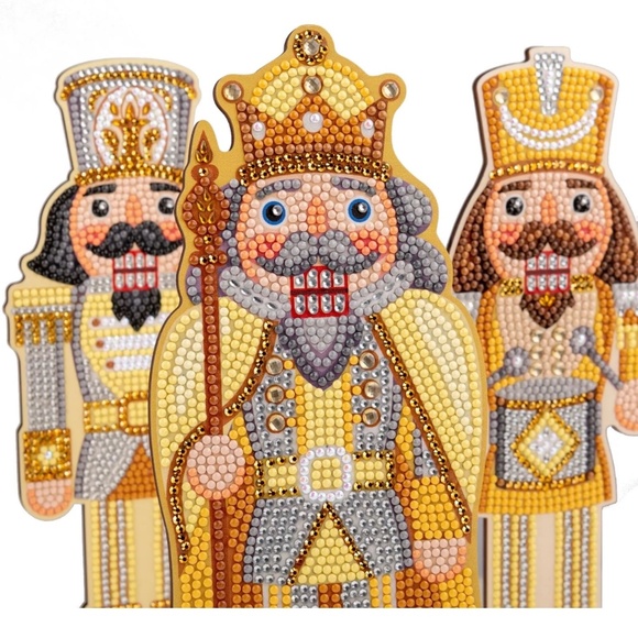 Craft Buddy Crystal Art Modern Nutcrackers Kit - Picture 5 of 6
